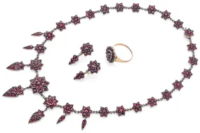 Antique Garnet 8K Gold Ring, Sterling Silver Necklace & Earrings Set Pouch