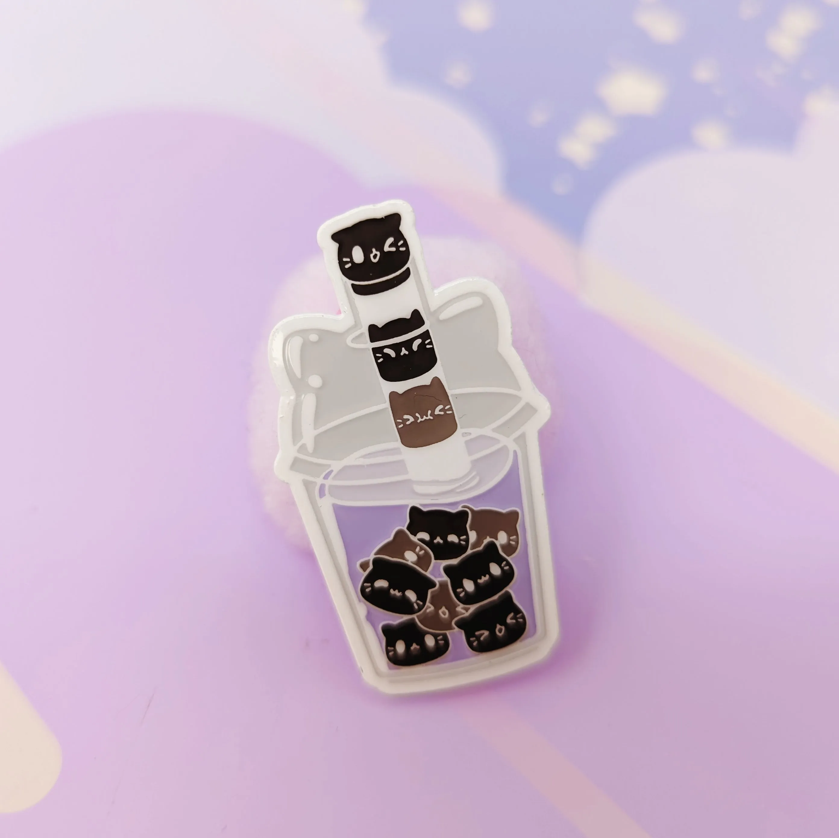 Bubble Kittea Enamel Pins - Taro Tea