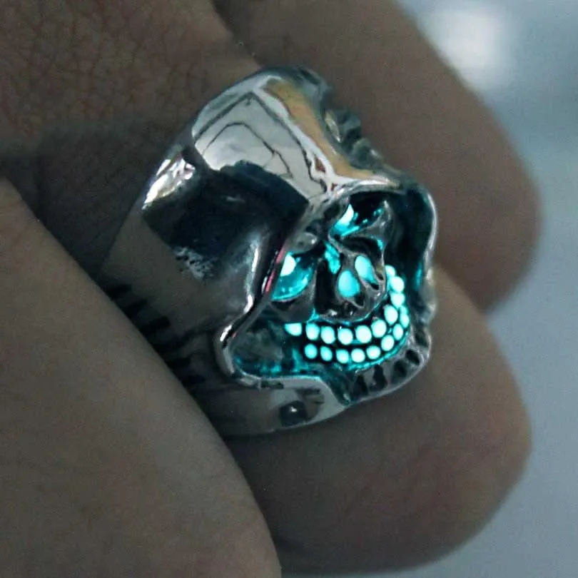 Glow In The Dark Hooded Skull Adjustable Ring