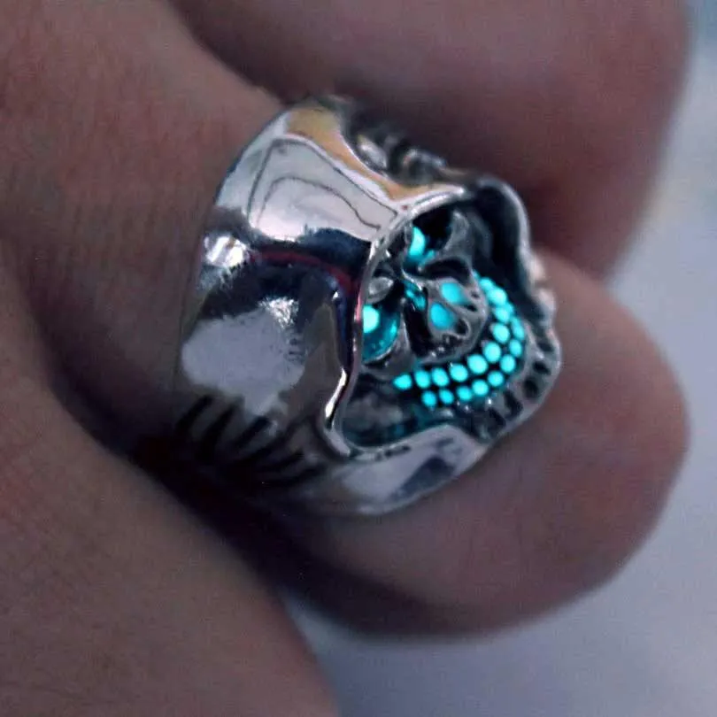 Glow In The Dark Hooded Skull Adjustable Ring