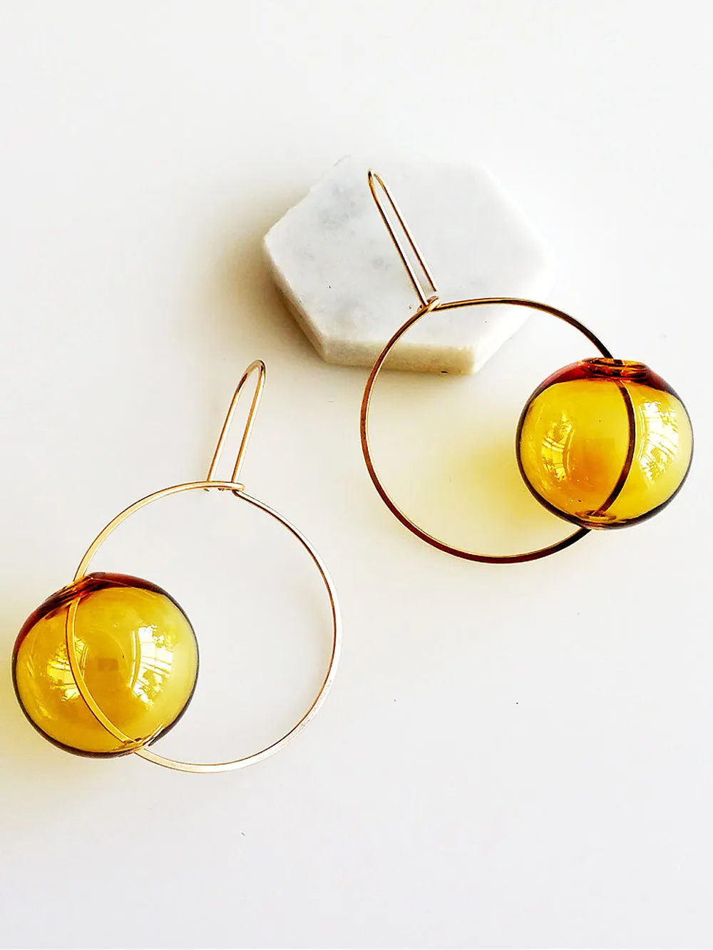 Hyworks: Round & Round Glass Earrings