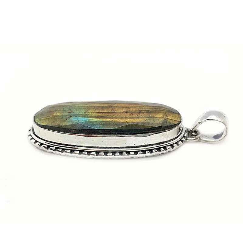 Khushi Labradorite Oval Bohemian Pendant