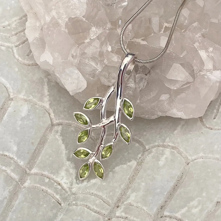 Peridot Marquise Leaves Pendant - Juniper